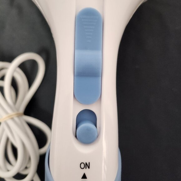 Handheld Back Massager Double Head Electric Full Body Massager Massage Hammer - Picture 7 of 7